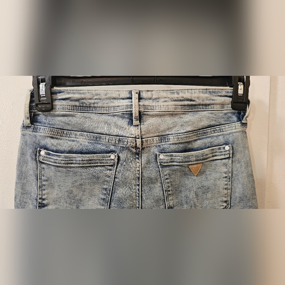 Guess Jeans Women's Low Rise Skinny Jeans Light Blue Size 28 - Picture 11 of 16